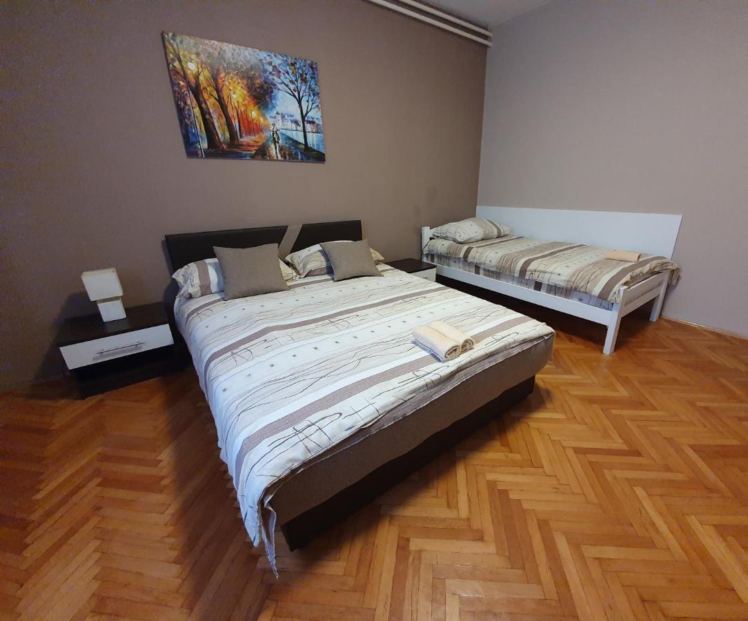 Gradiska Na Savi Apartmani I Sobe Eksteriør billede