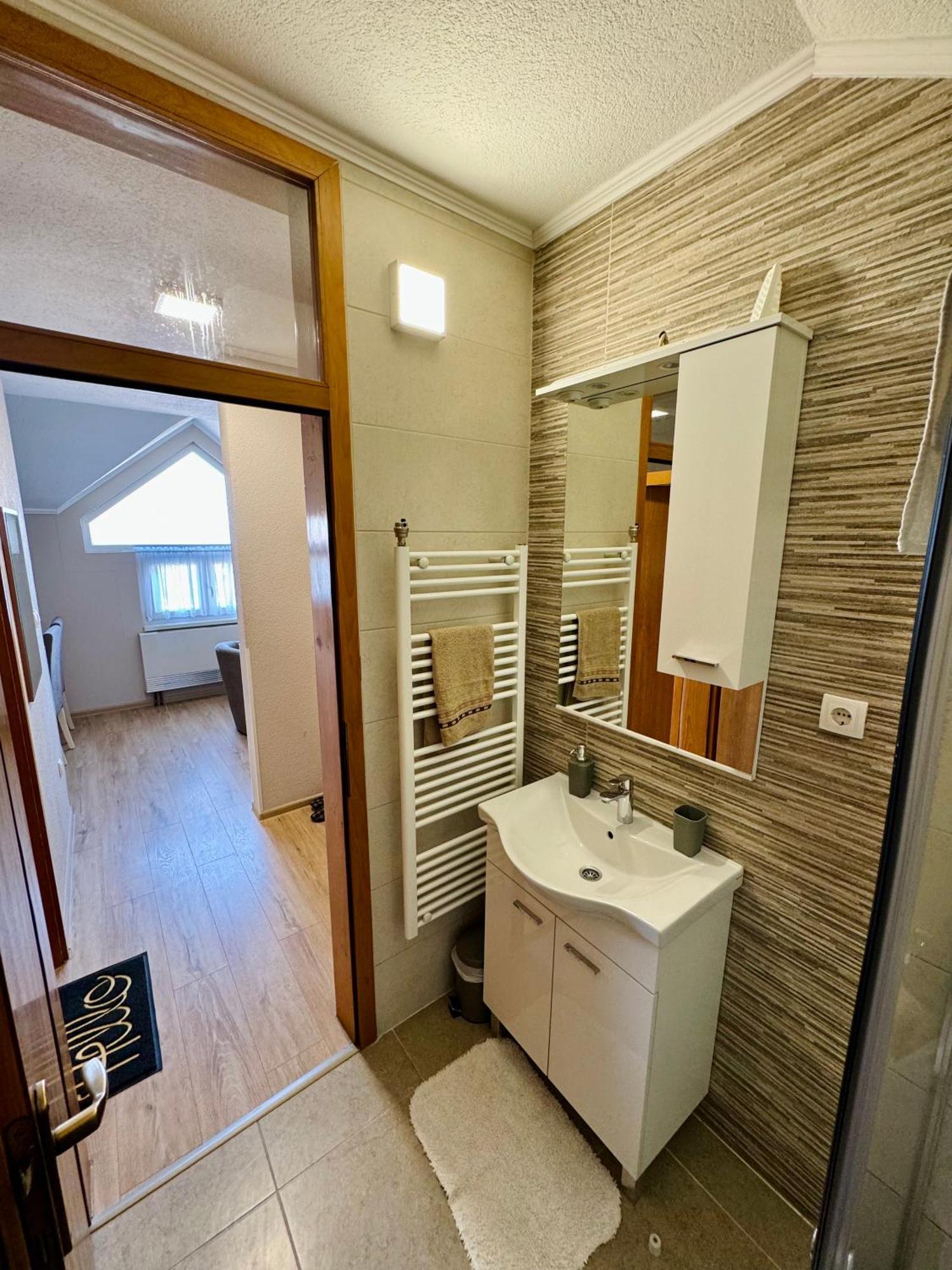 Gradiska Na Savi Apartmani I Sobe Eksteriør billede
